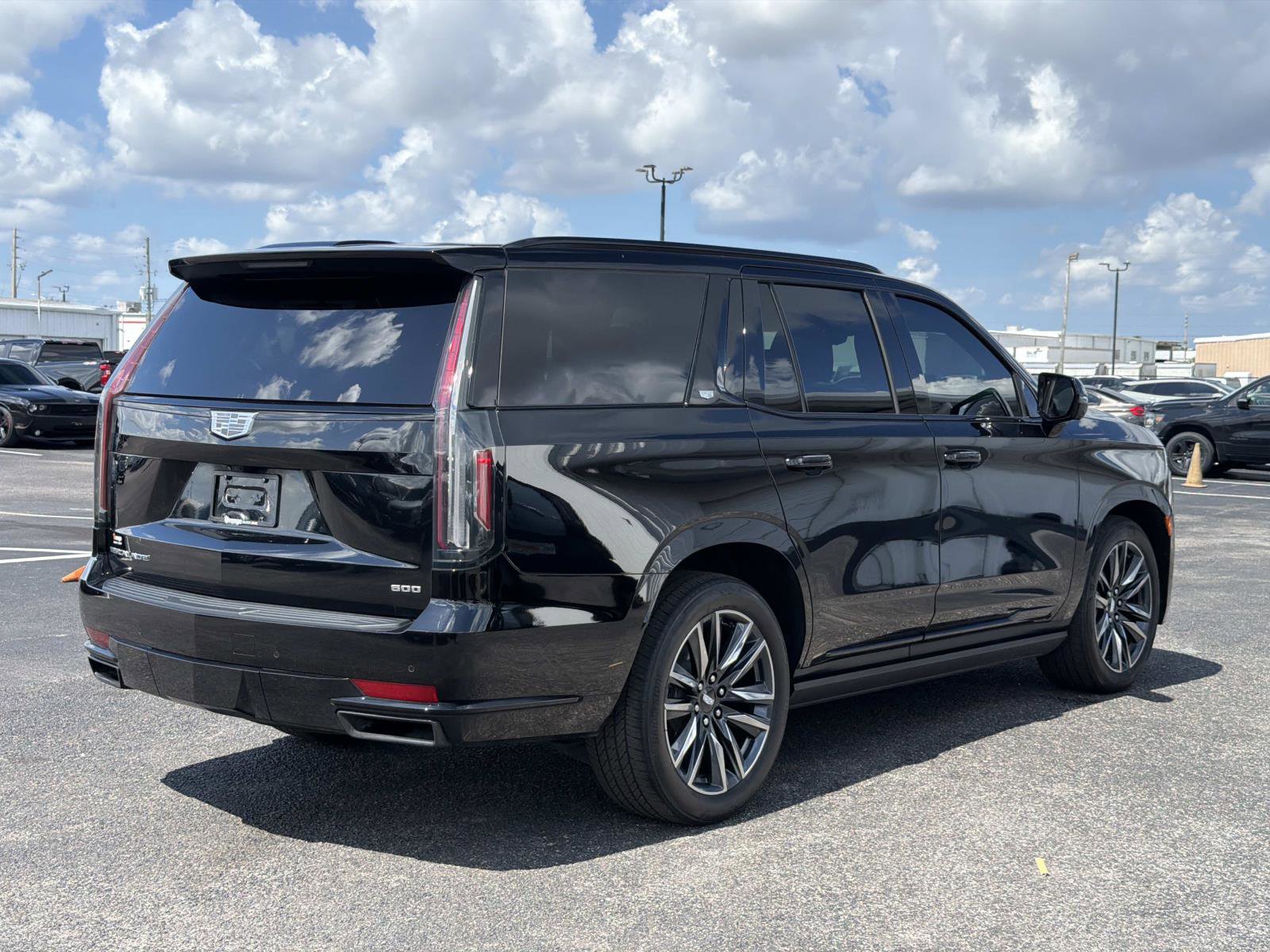 Used 2024 Cadillac Escalade Sport Platinum w/ Heavy-Duty Trailer Package AWD/4WD image 3