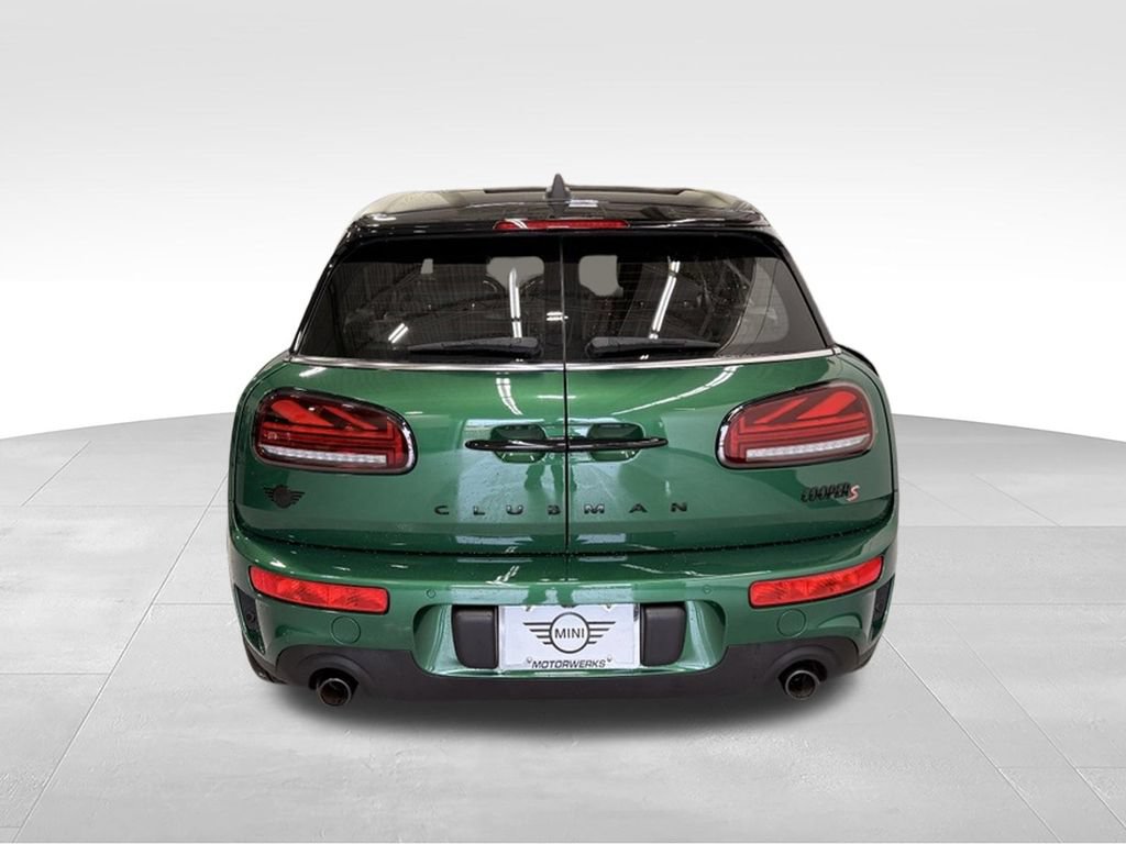 Certified 2024 MINI Cooper Clubman S w/ Signature Upholstery Package AWD/4WD image 4