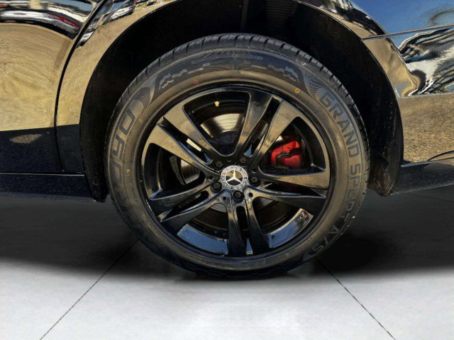 Used 2019 Mercedes-Benz S 560 4MATIC Sedan image 53