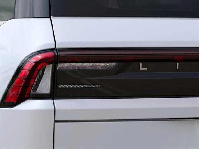 New 2027 Lincoln Navigator Black Label AWD/4WD image 21