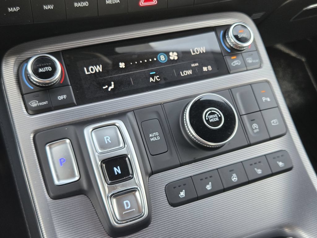 Used 2023 Hyundai Palisade Calligraphy FWD image 19