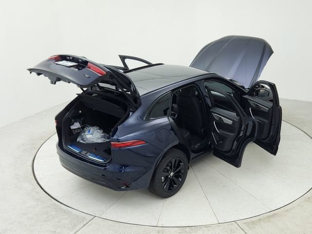 Used 2026 Jaguar F-PACE R-Dynamic S image 16