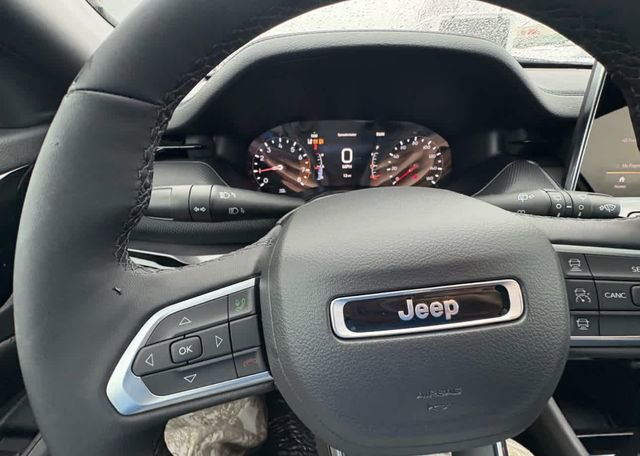 New 2026 Jeep Compass Limited AWD/4WD image 12