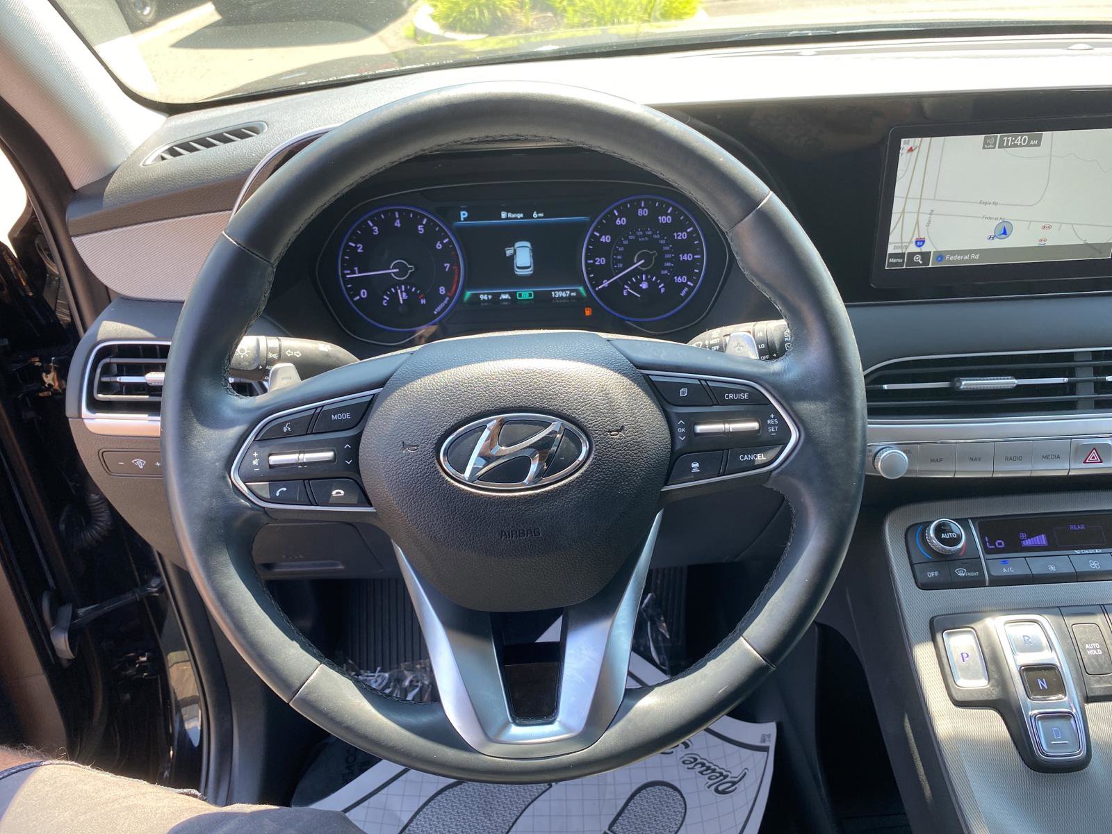 Used 2022 Hyundai Palisade SEL w/ Premium Package image 14