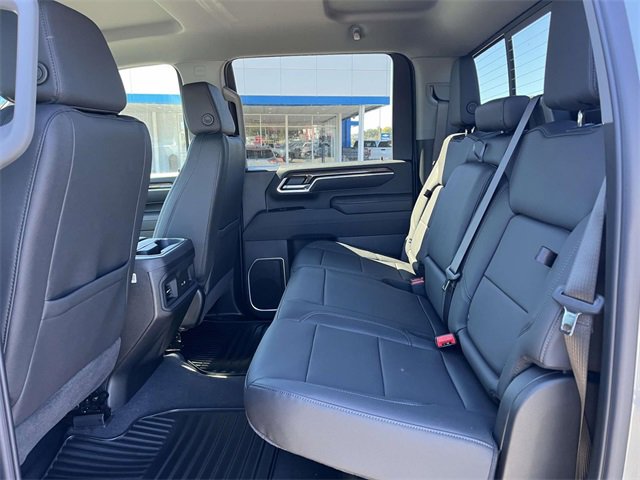 New 2026 Chevrolet Silverado 3500 LT w/ All Star Edition image 6