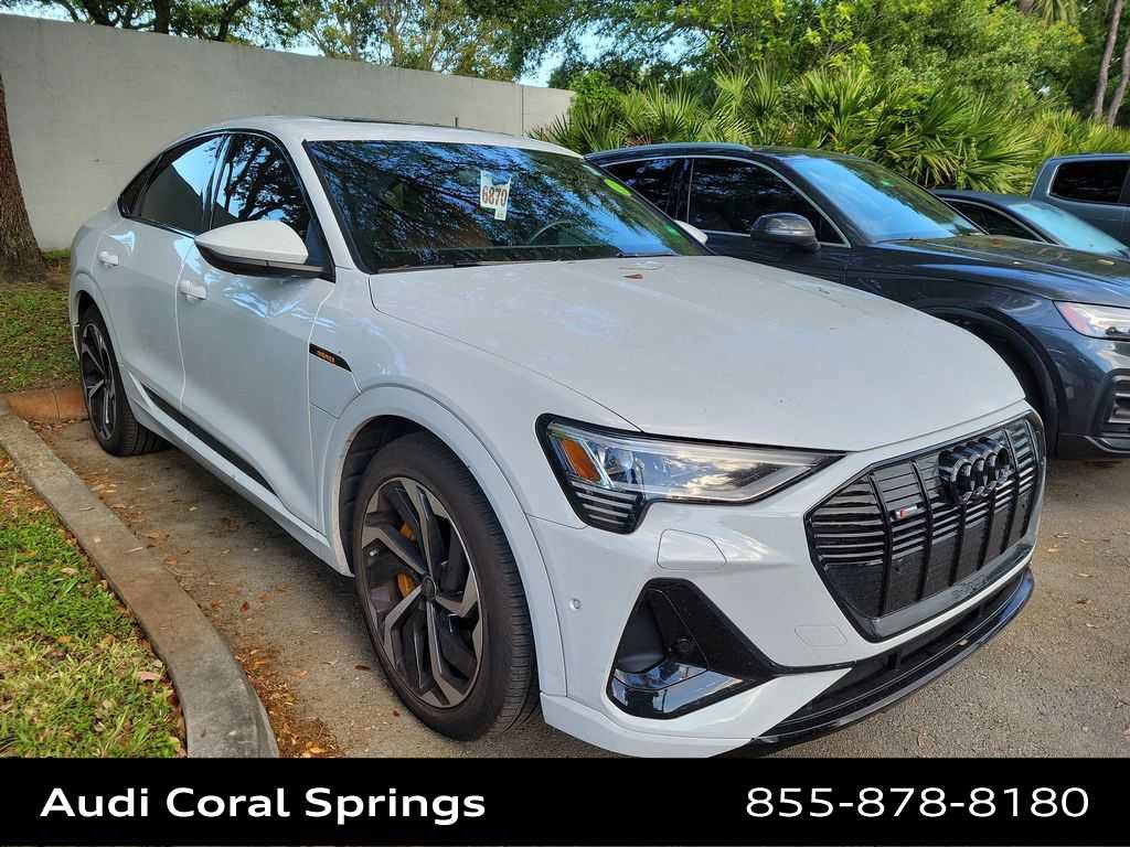 Certified 2023 Audi e-tron Premium Plus w/ Premium Plus Package image 12