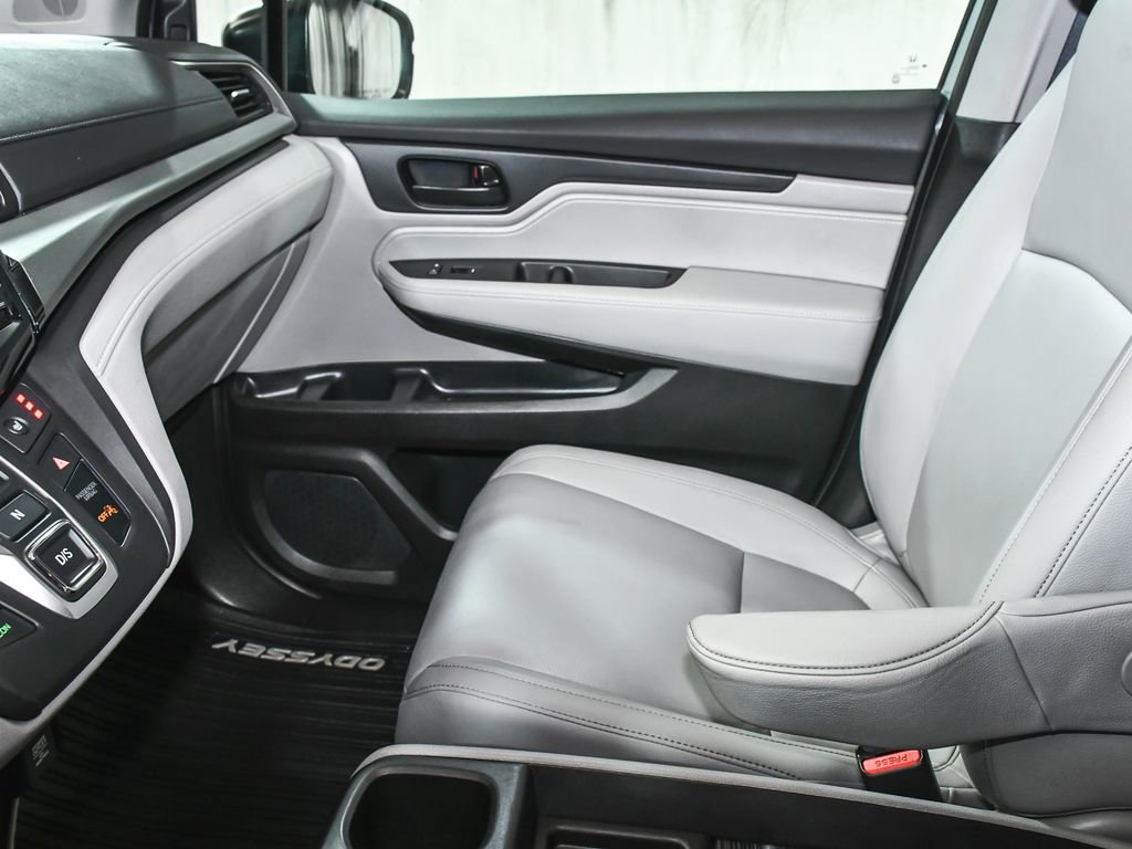 Used 2023 Honda Odyssey EX-L image 38