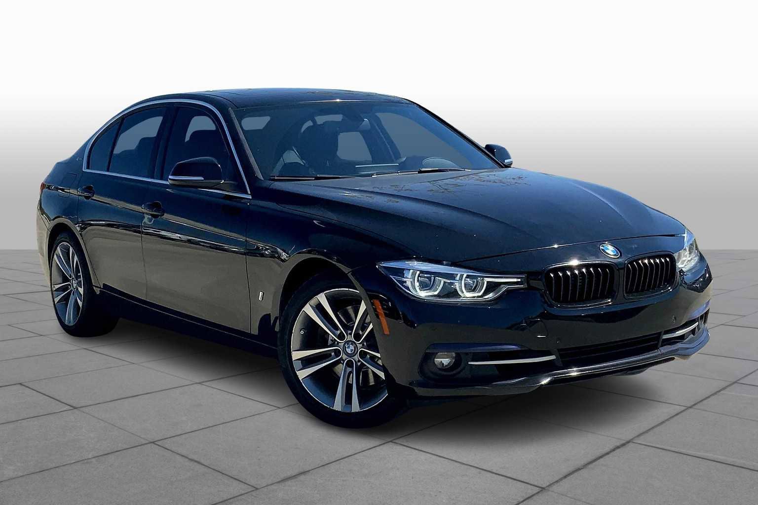 Used 2017 BMW 330e image 2