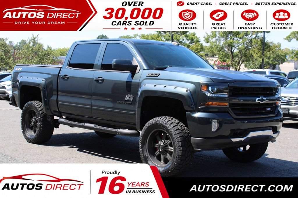 Used 2018 Chevrolet Silverado 1500 LT w/ All Star Edition AWD/4WD image 1