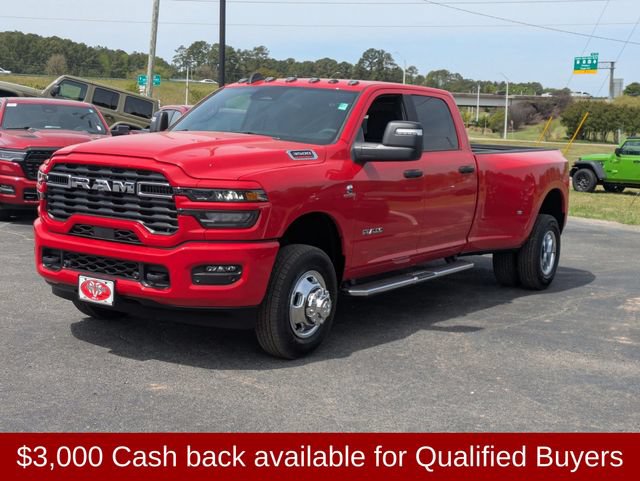 New 2026 RAM 3500 Big Horn AWD/4WD image 4
