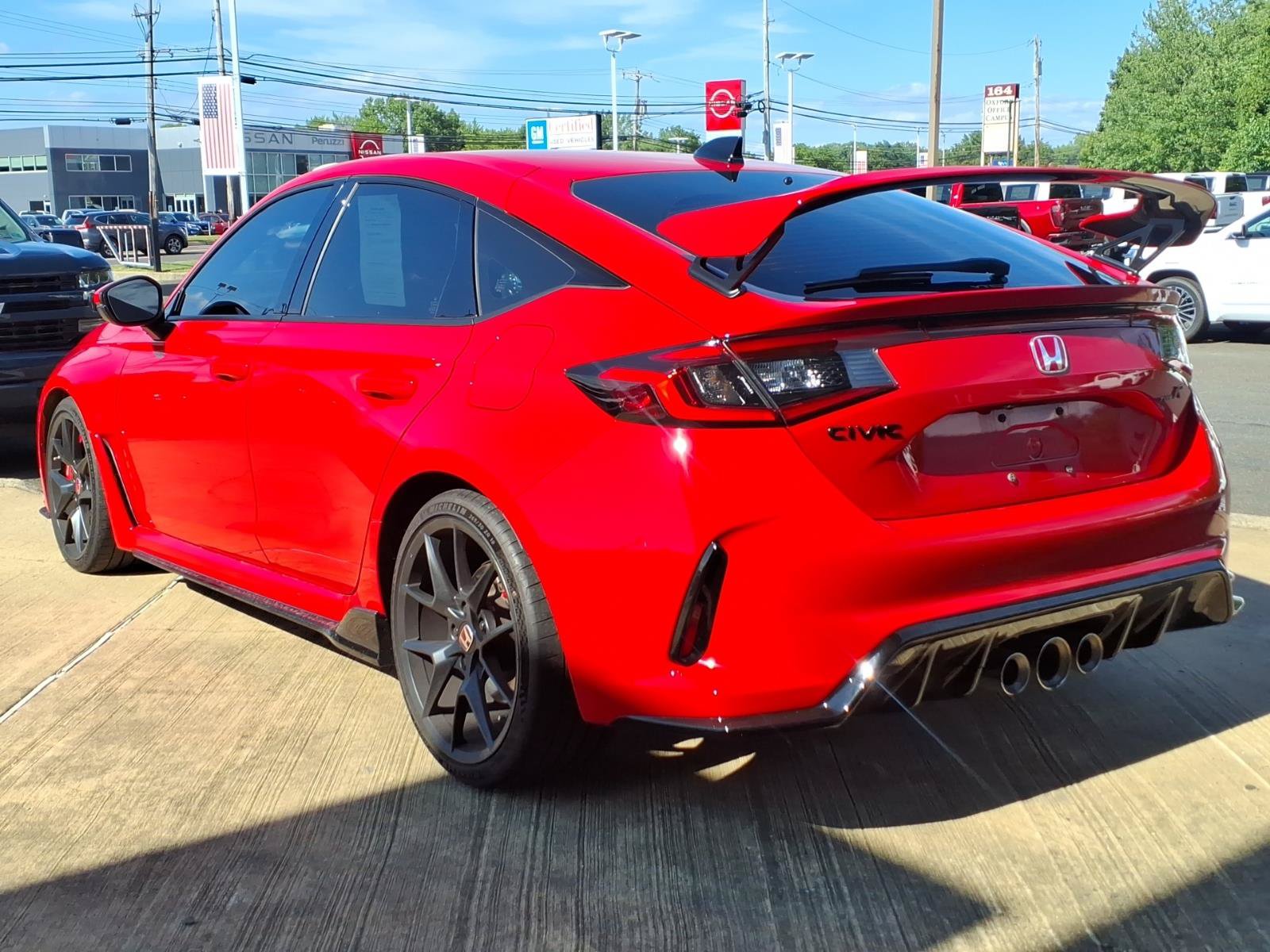Used 2025 Honda Civic Type R image 6