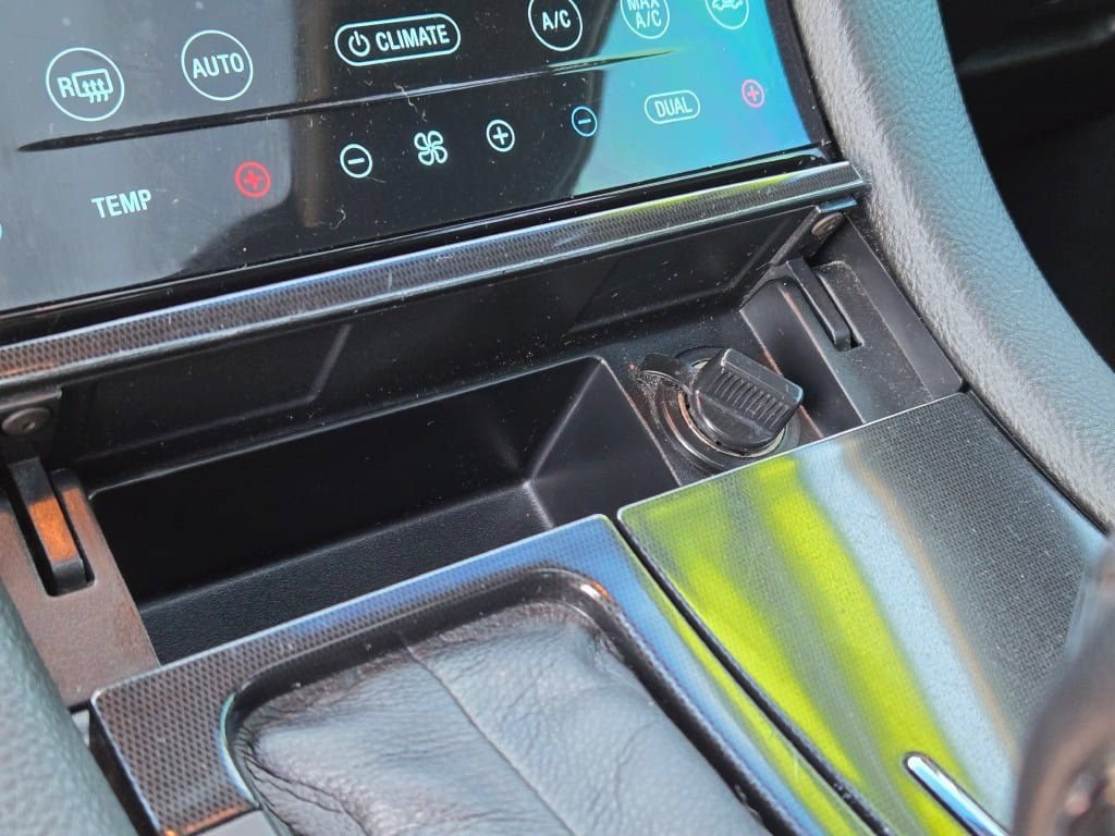 Used 2019 Ford Taurus Limited AWD/4WD image 30
