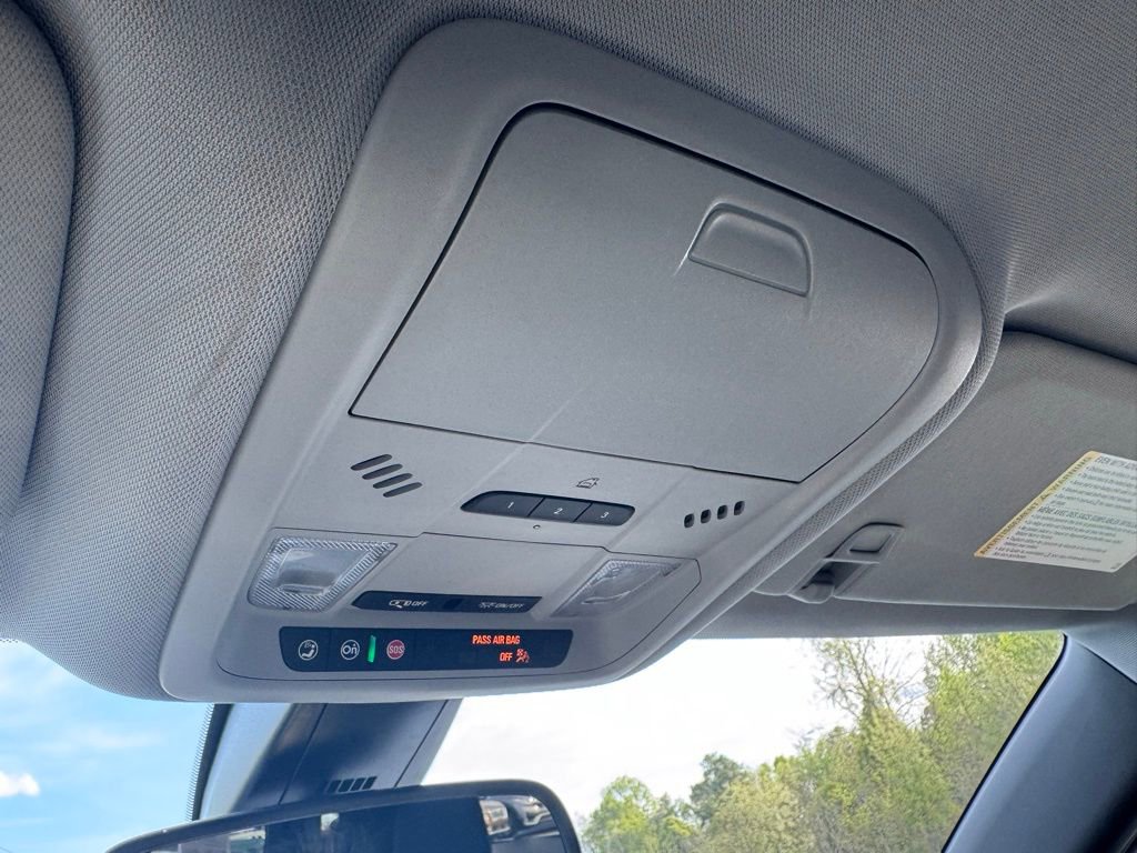 Used 2022 Chevrolet Blazer LT image 34