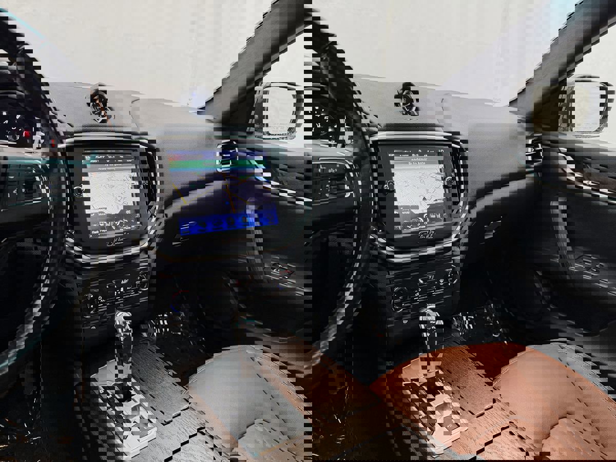 Used 2015 Maserati Ghibli S Q4 image 14