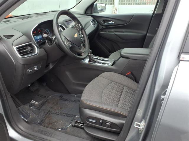 Certified 2024 Chevrolet Equinox LT w/ LPO, Floor Liner Package image 12