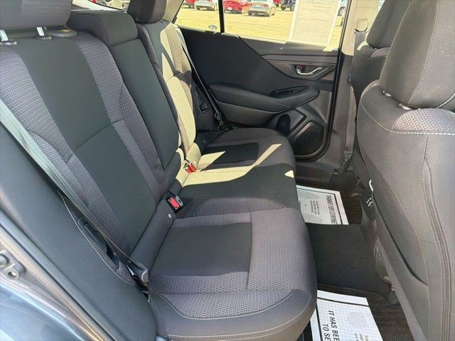 Used 2024 Subaru Outback Premium AWD/4WD image 17