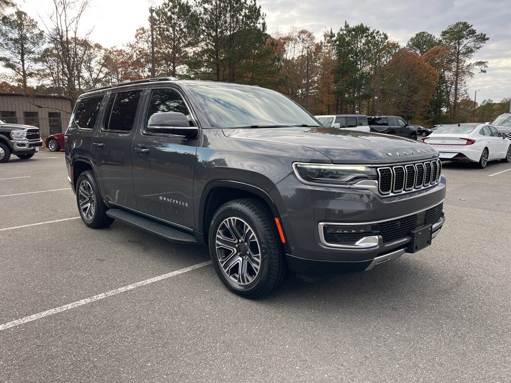 Used 2022 Jeep Wagoneer Series III image 4