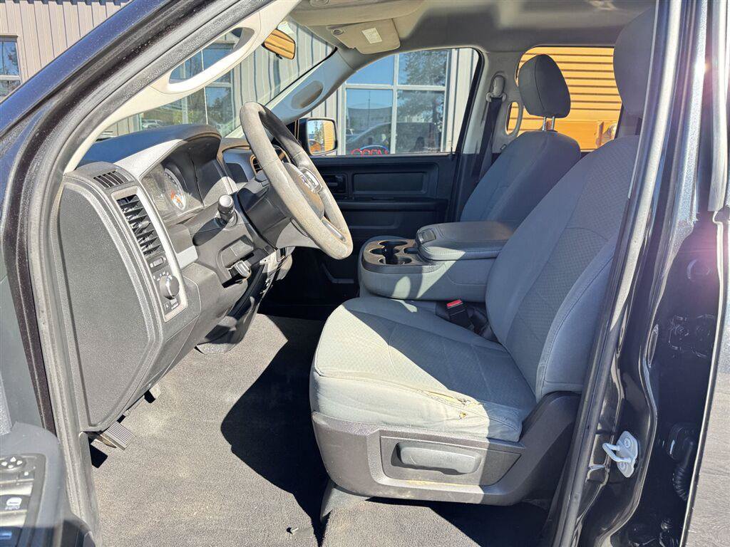 Used 2016 RAM 1500 ST w/ SXT Appearance Group AWD/4WD image 13