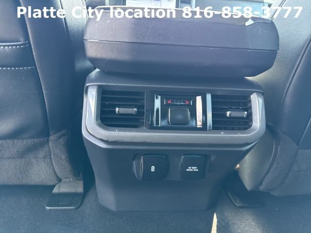 Used 2023 Ford F150 Lariat w/ Equipment Group 502A High image 28