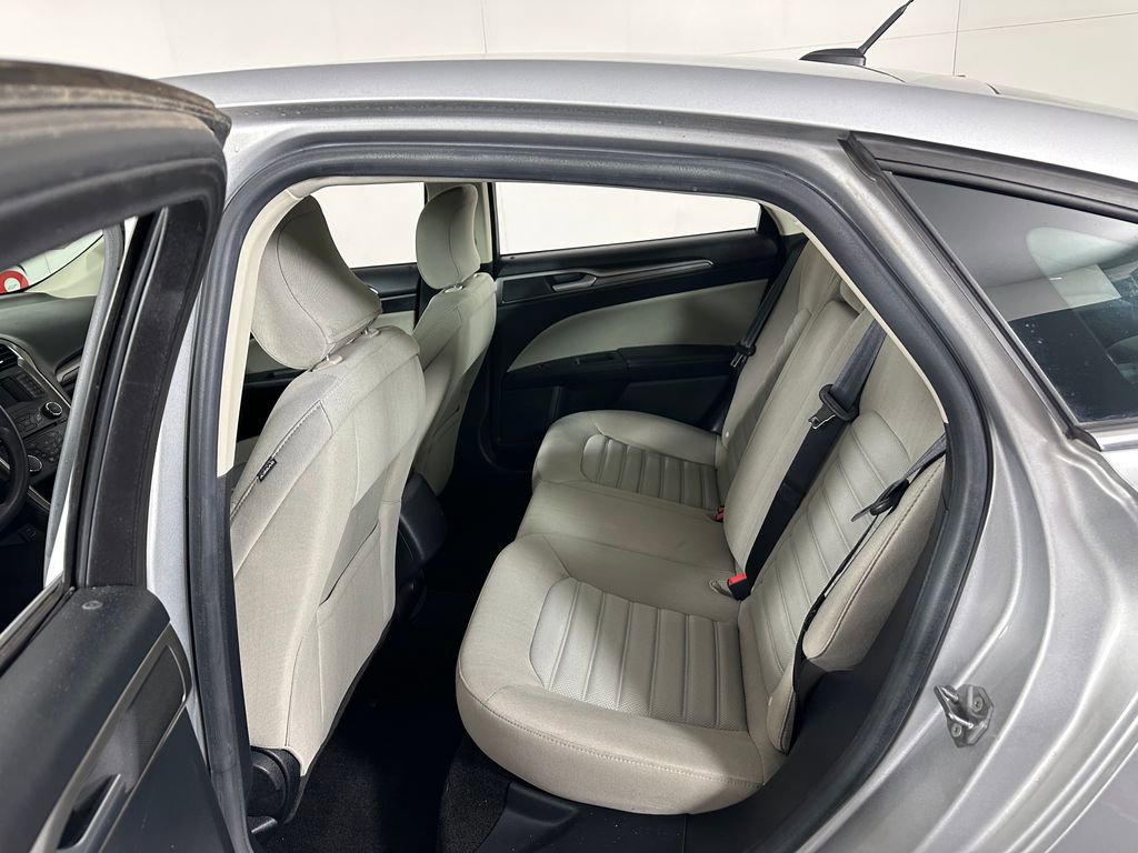 Used 2018 Ford Fusion S FWD image 18