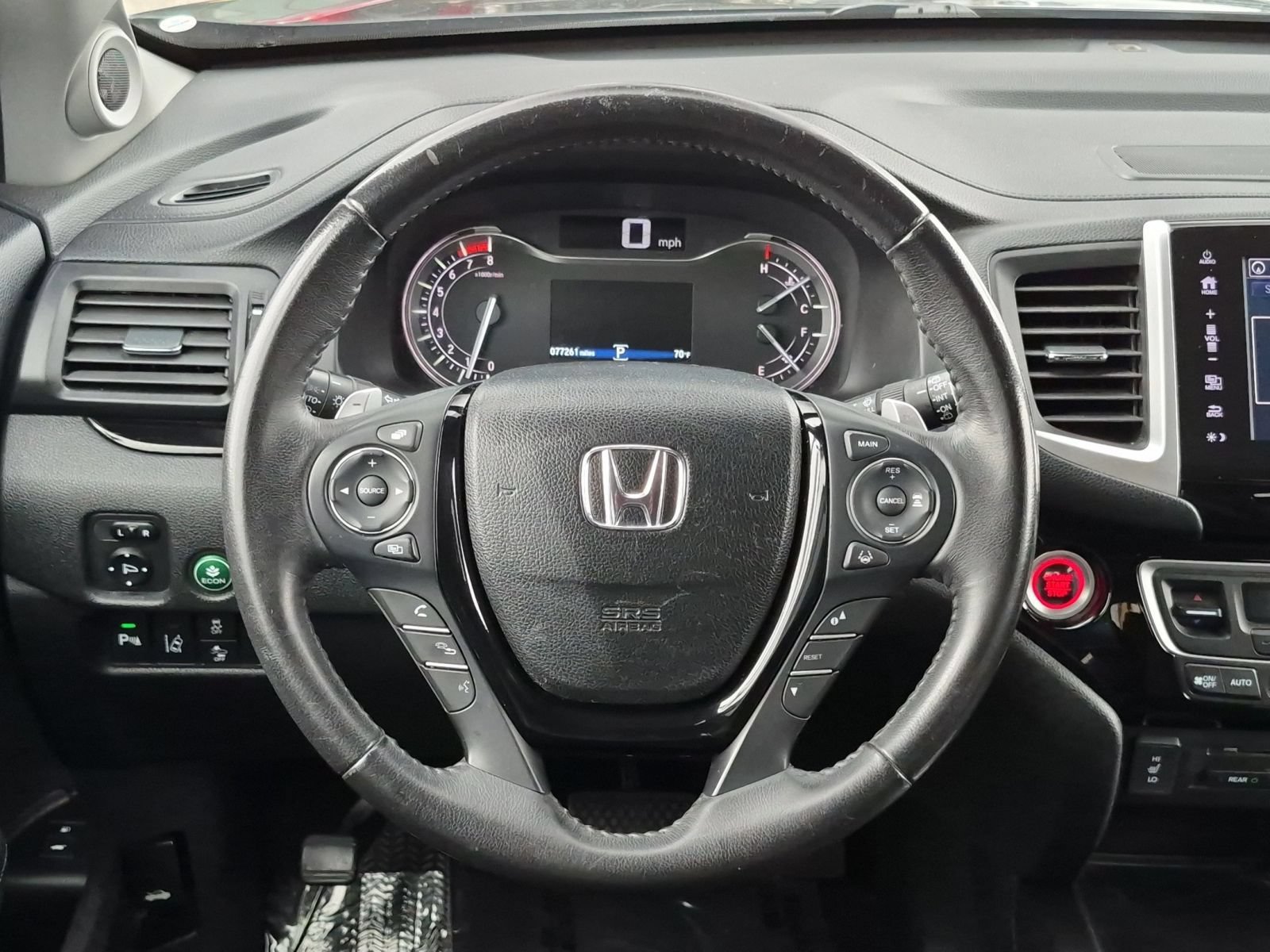 Used 2017 Honda Pilot Touring image 13