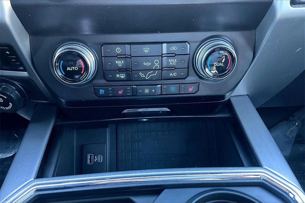Used 2021 Ford F250 Platinum image 16