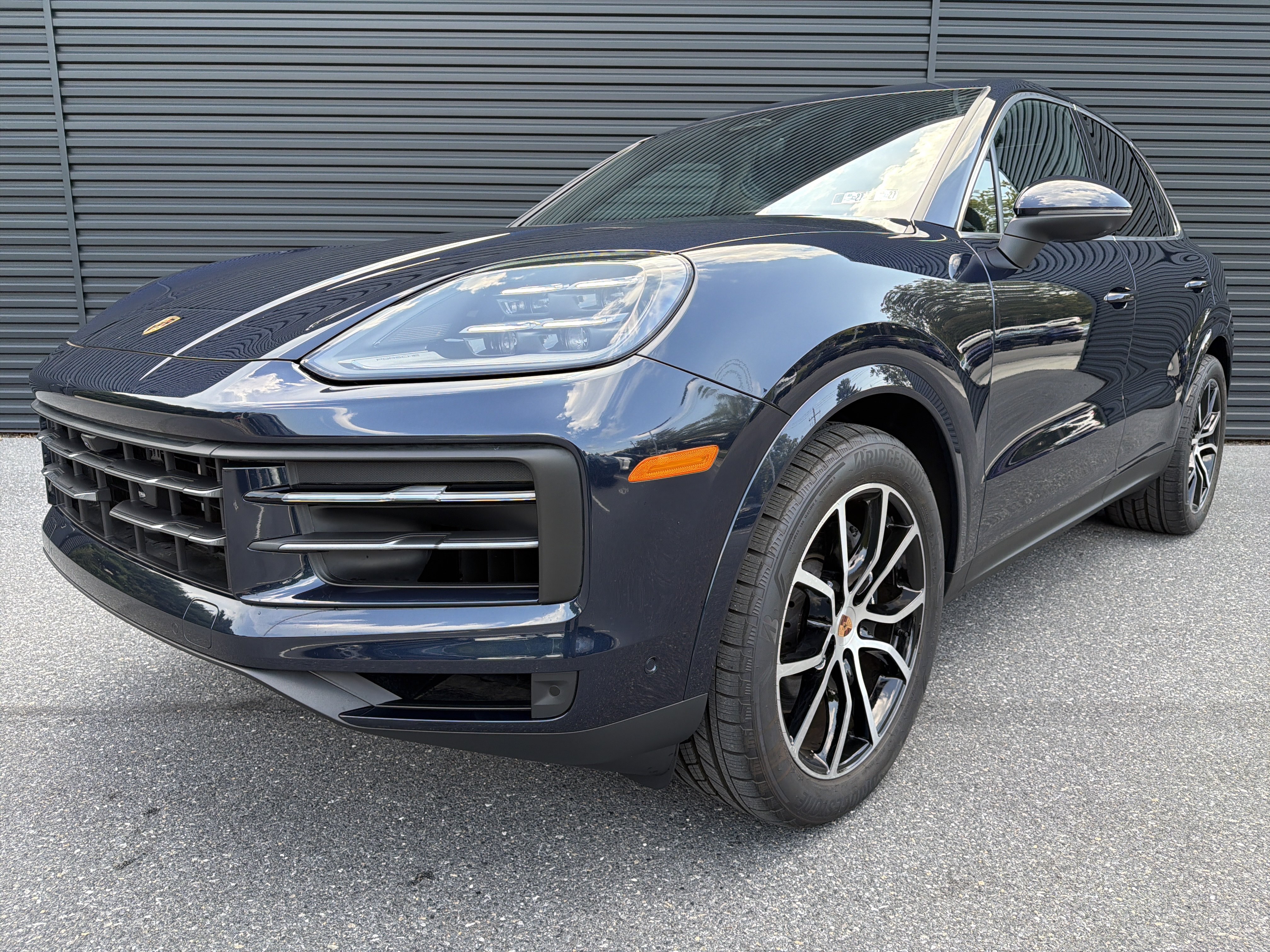New 2026 Porsche Cayenne AWD/4WD image 1