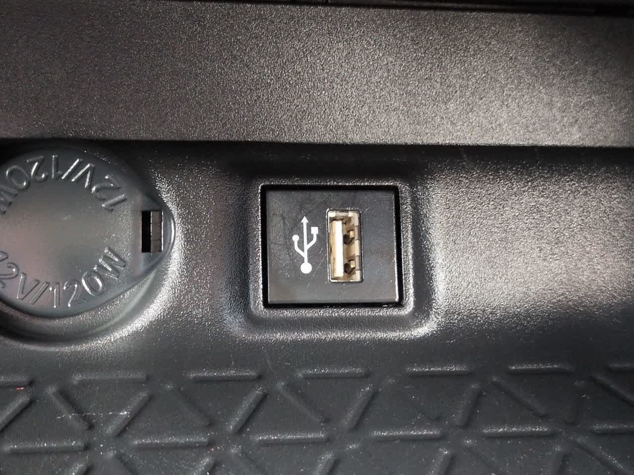 Certified 2023 Toyota RAV4 LE AWD/4WD image 20