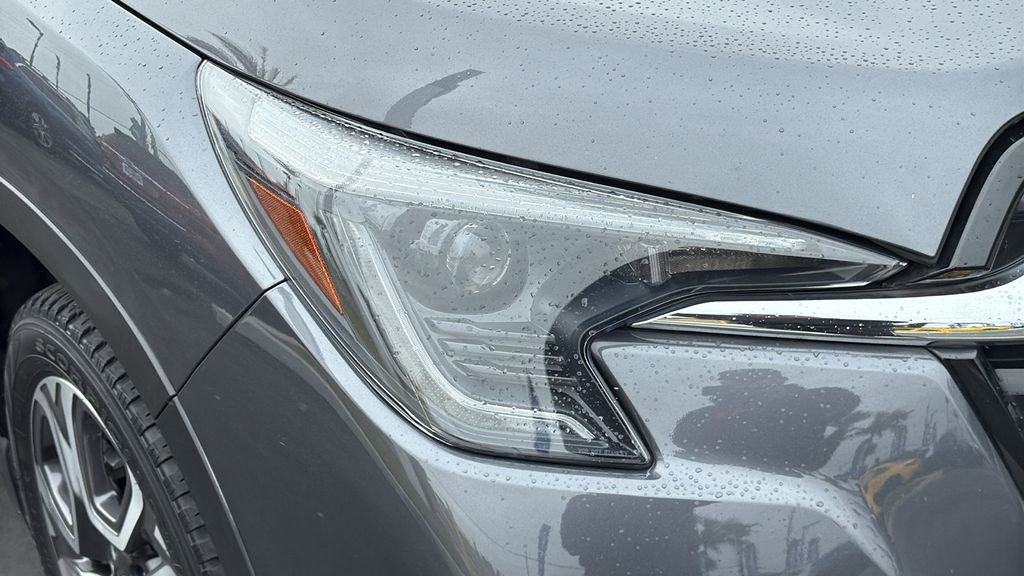 Certified 2023 Subaru Ascent Touring AWD/4WD image 8