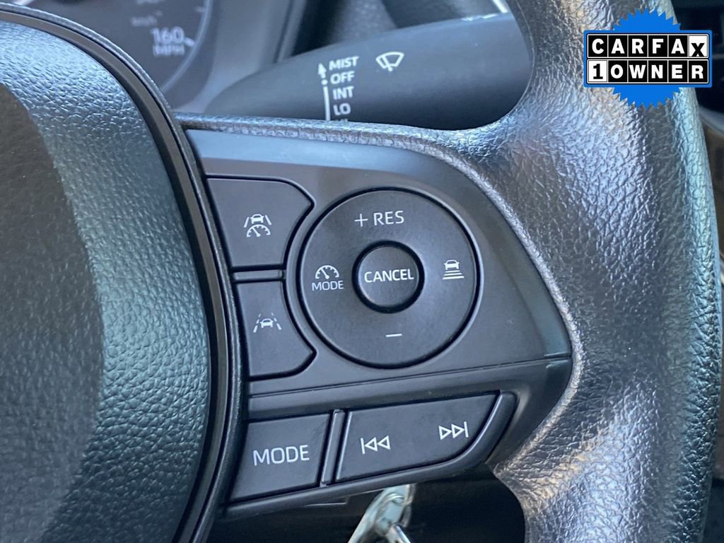 Certified 2025 Toyota Corolla LE image 29