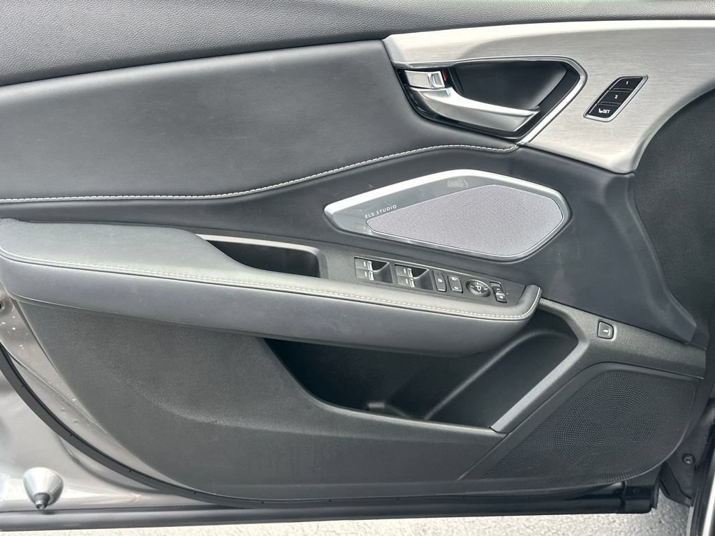 Used 2023 Acura RDX AWD w/ Technology Package image 10