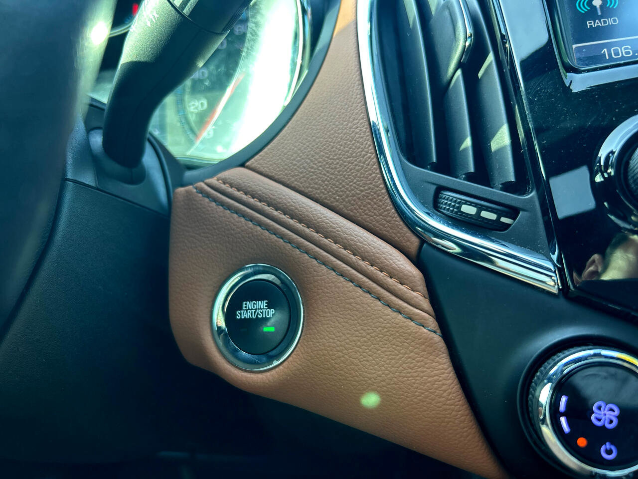 Used 2017 Chevrolet Cruze Premier image 26