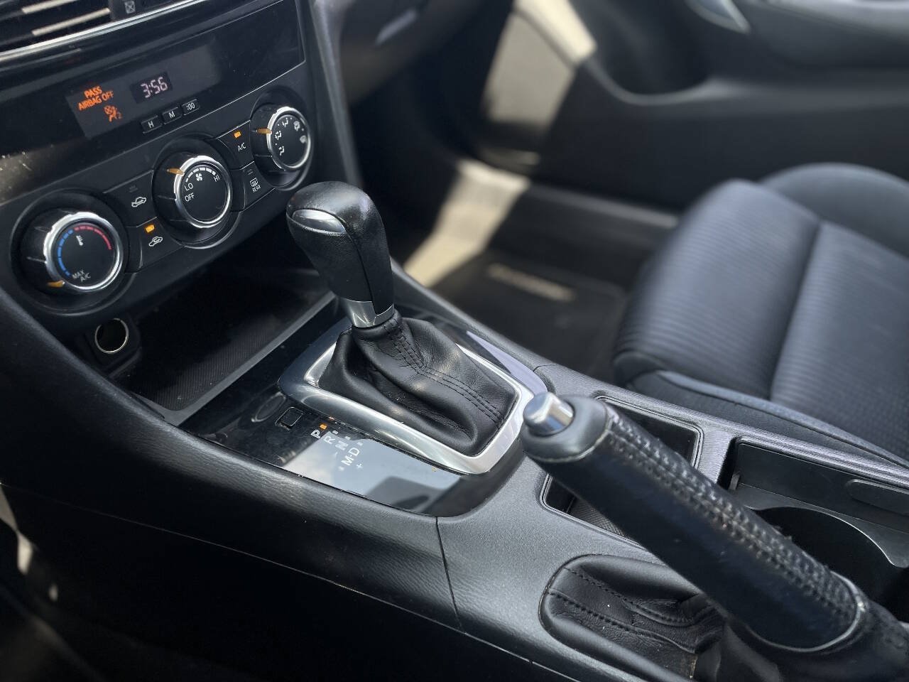 Used 2015 MAZDA MAZDA6 Sport FWD image 18