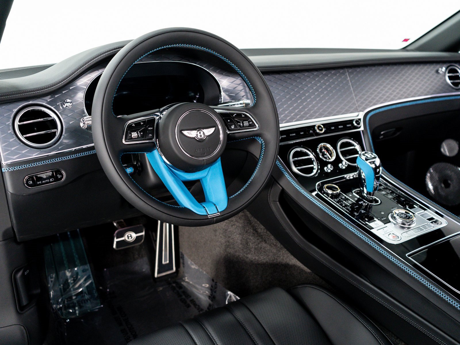 New 2025 Bentley Continental GTC image 22