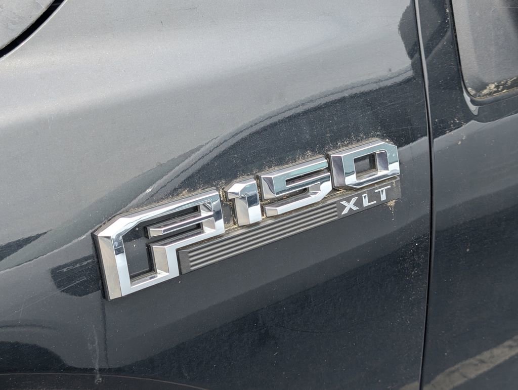 Used 2015 Ford F150 XLT w/ Equipment Group 302A Luxury RWD image 9