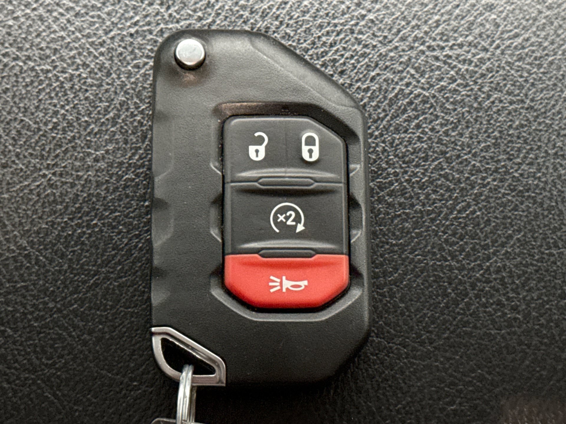 Used 2021 Jeep Gladiator Mojave AWD/4WD image 21