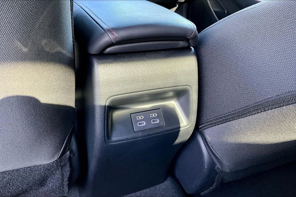 Used 2024 Toyota Corolla SE FWD image 8