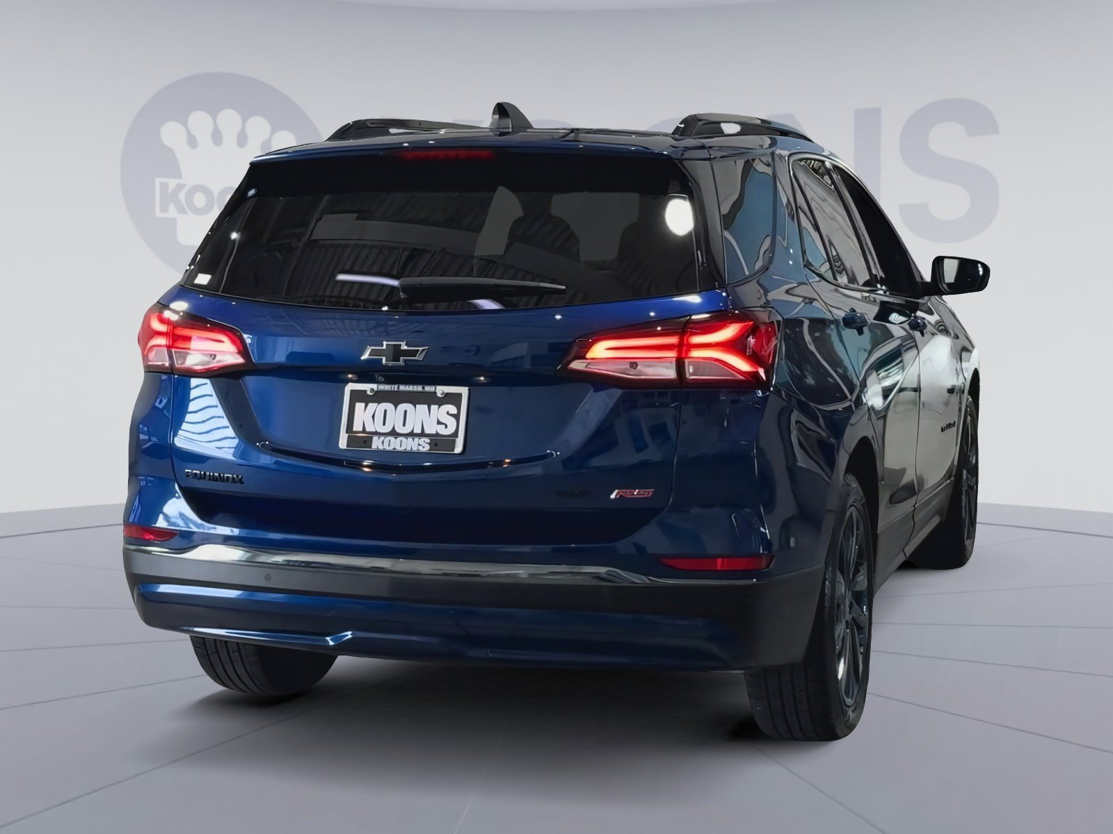 Used 2022 Chevrolet Equinox RS w/ RS Leather Package AWD/4WD image 11