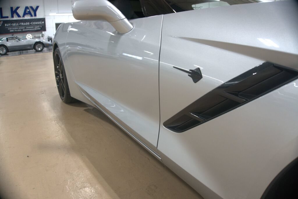 Used 2014 Chevrolet Corvette Stingray Convertible w/ 2LT Preferred Equipment Group RWD image 28