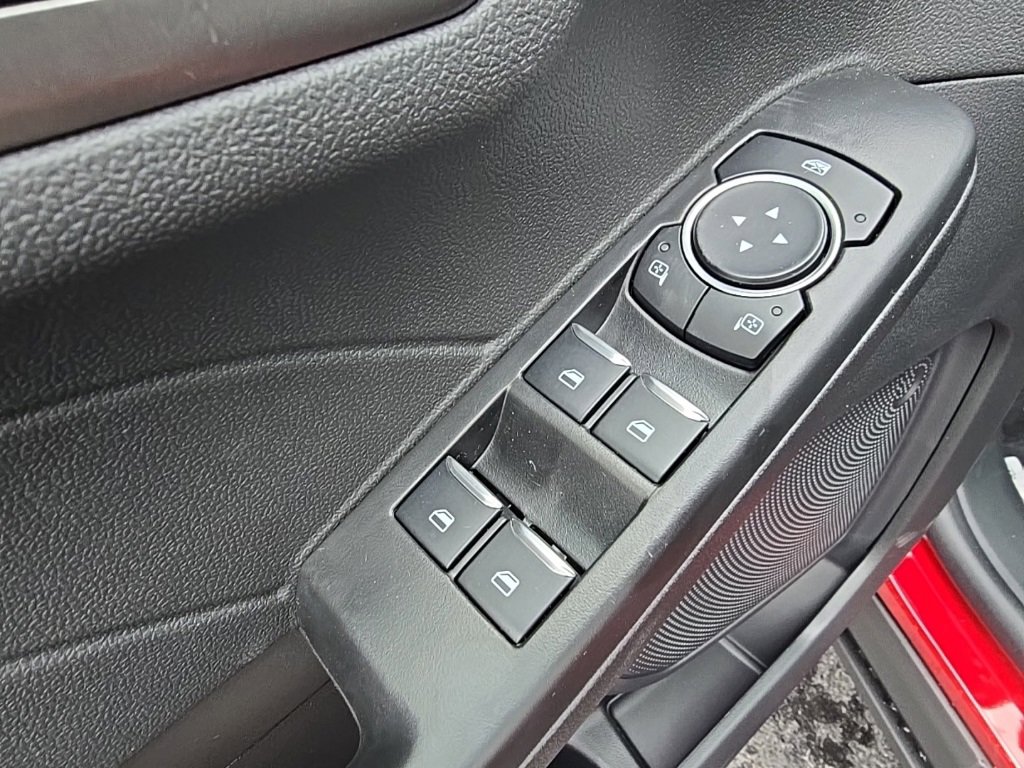 New 2026 Ford Escape SE image 9