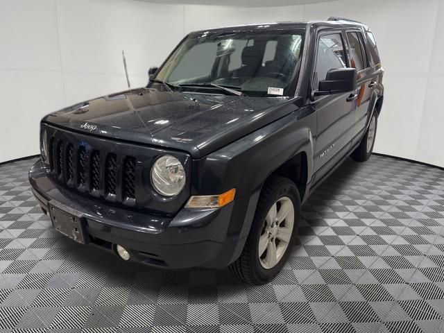 Used 2015 Jeep Patriot Latitude w/ Mopar Trailer Tow Group image 9