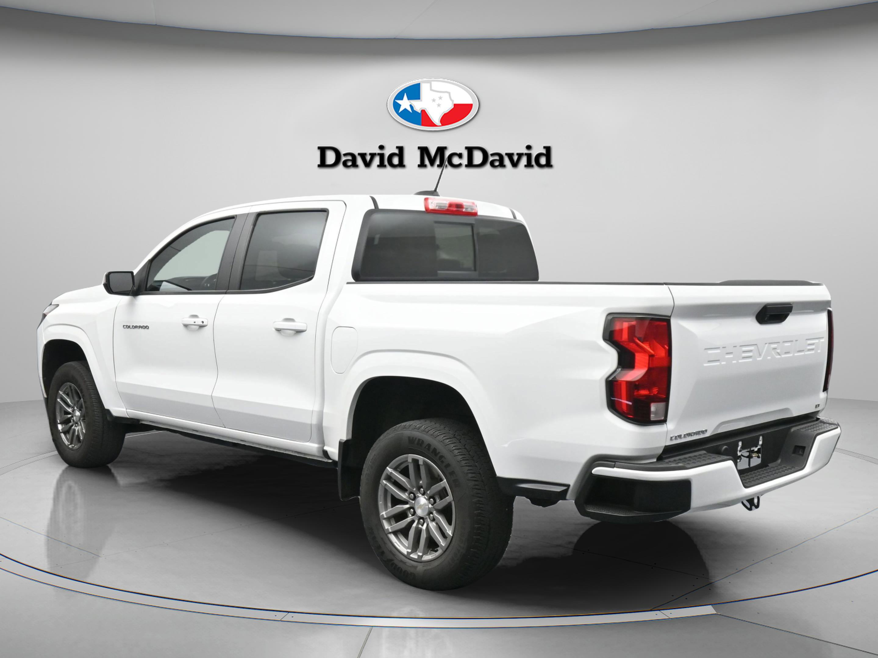 Used 2023 Chevrolet Colorado LT w/ LT Convenience Package RWD image 6