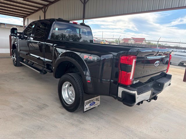 Used 2025 Ford F350 Lariat AWD/4WD image 6
