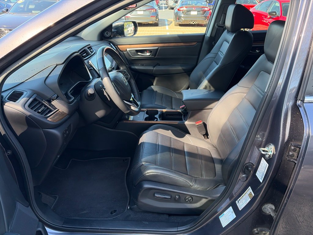 Used 2020 Honda CR-V Touring image 12