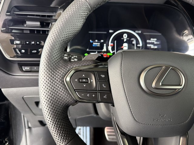 Certified 2026 Lexus TX 500h AWD w/ Technology Package image 15