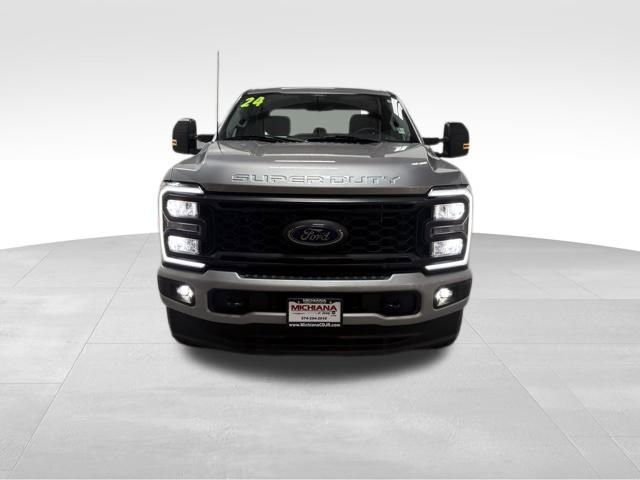 Used 2024 Ford F250 XL w/ STX Appearance Package image 3