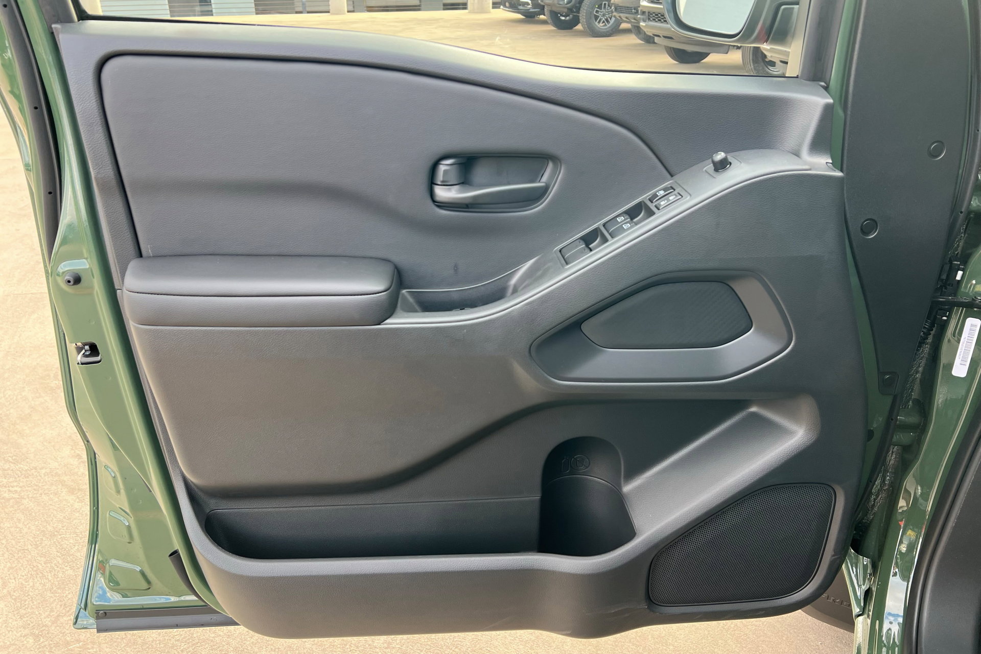 New 2026 Nissan Frontier SV w/ Tow Package image 14