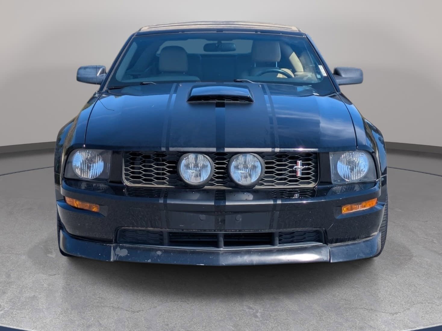 Used 2007 Ford Mustang GT image 2