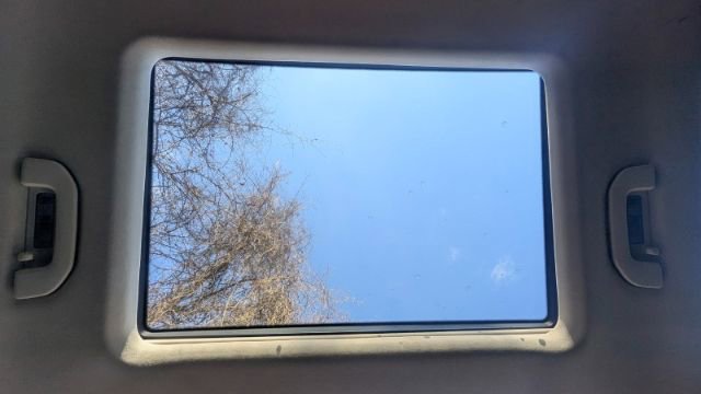 Used 2018 Mercedes-Benz GLE 350 4MATIC image 42