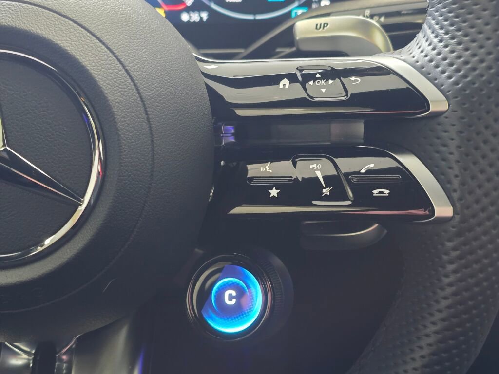 Used 2025 Mercedes-Benz GLC 43 AMG 4MATIC Coupe image 42